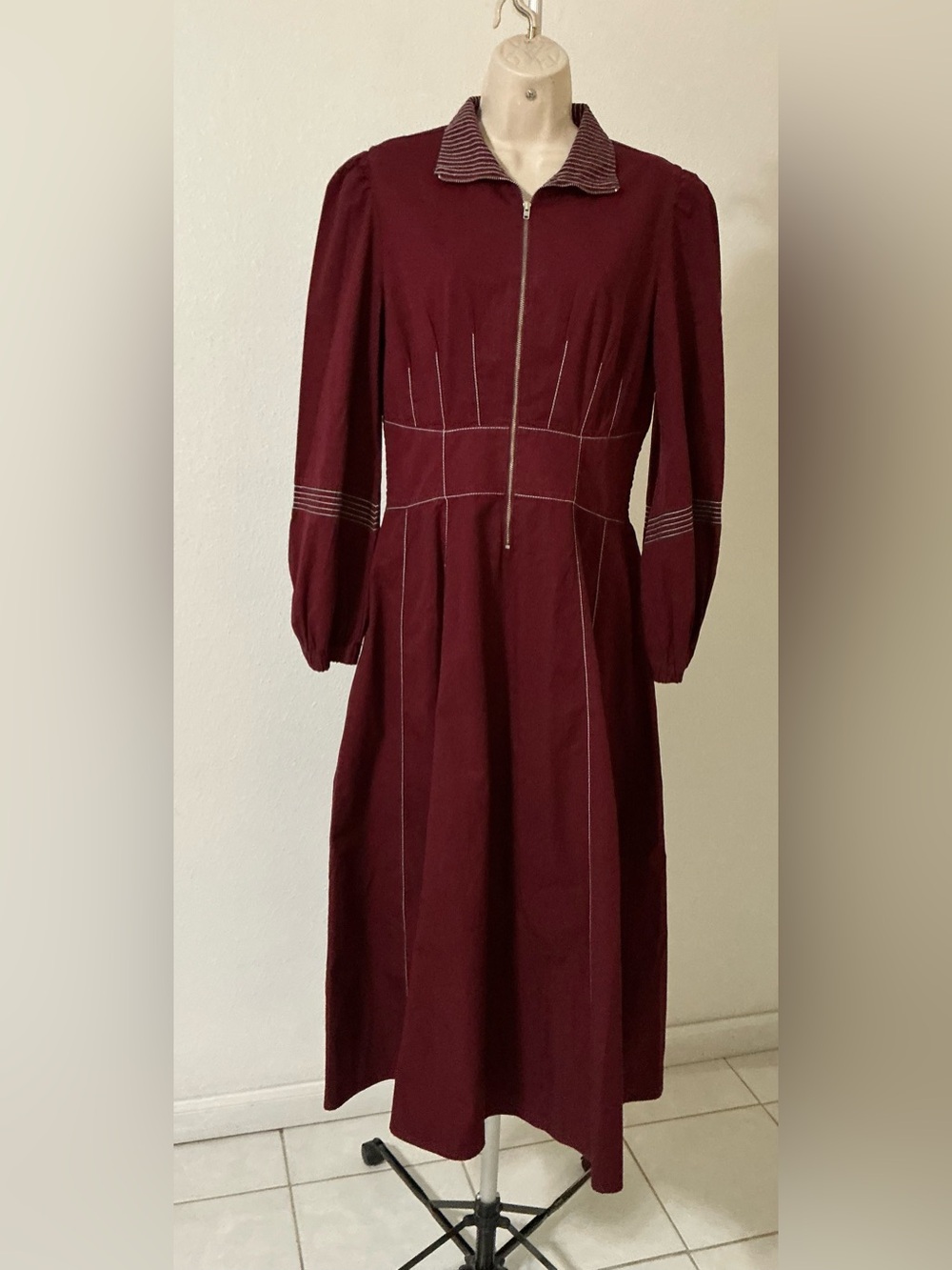 Never A Wallflower Sarah Long Midi Dress Burgundy Contrast Stitch Size M EUC